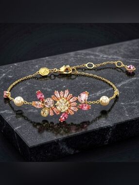 Swarovski Gema Crystal Pearl Flower Bracelet Pink Gold Tone Plated